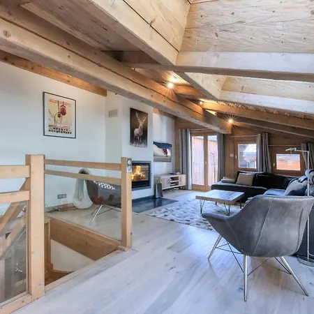 Le Cedron, Demi-chalet Centre Pieton